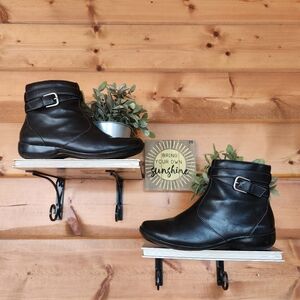 Azaleia Black Leather Ankle Buckle Boots Booties Western Classic Comfy Zip Sz 8M